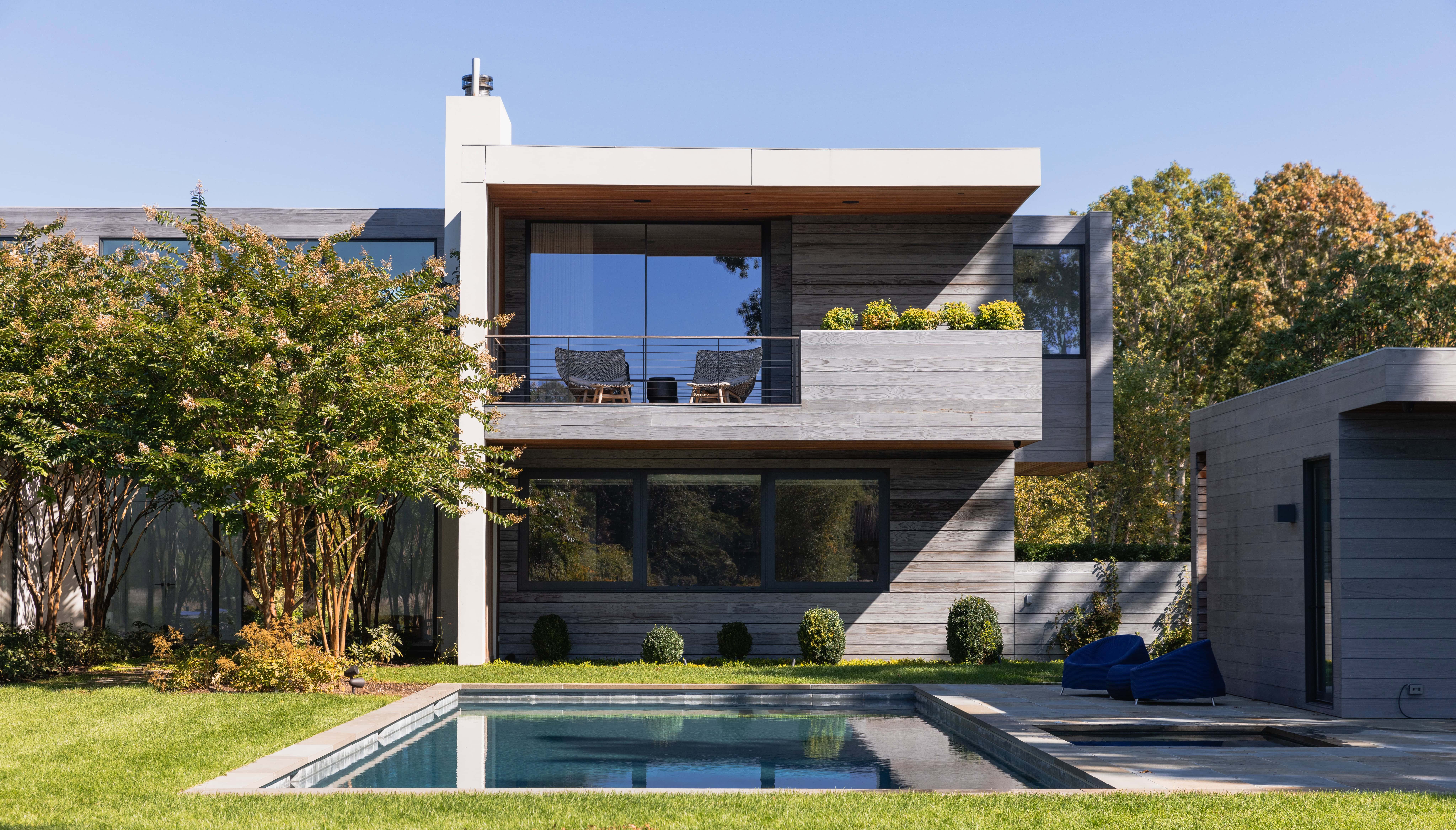 Georgica Pond - Rear Pool + Balcony